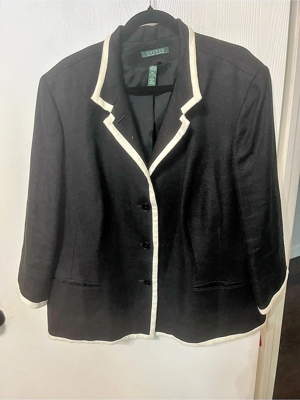 Lauren Ralph Lauren Black & White Trim Blazer Size 22W